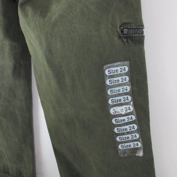 BLANK NYC SKINNY ZIPPER JEANS NWT SIZE 24 - Picture 6 of 8